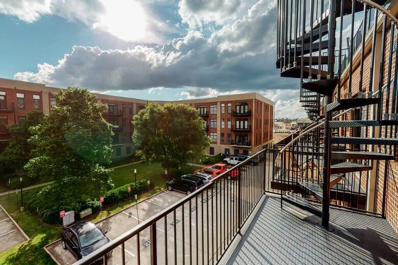 Luxury Downtown Nashville Townhome - Nashville, Tennessee