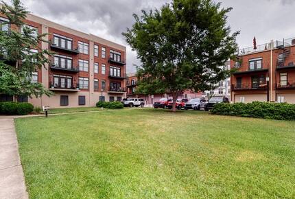 Luxury Downtown Nashville Townhome - Nashville, Tennessee