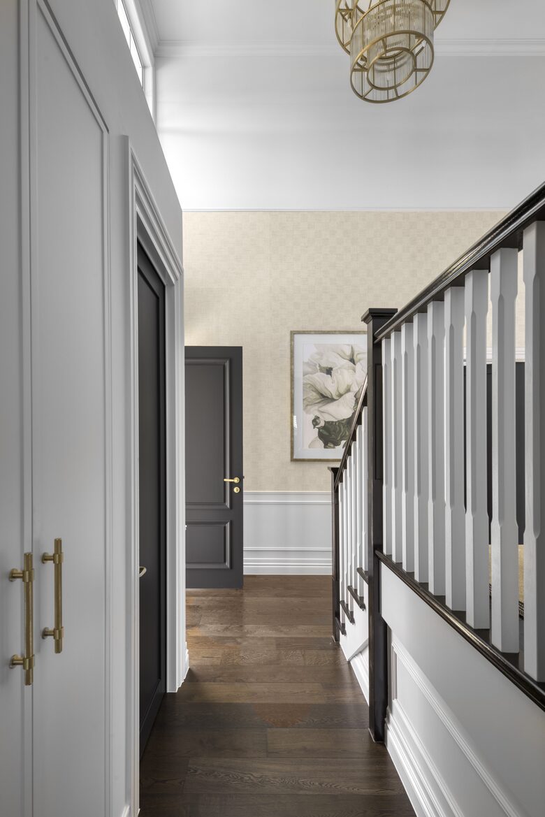 Luana - Burleigh Heads, Australia