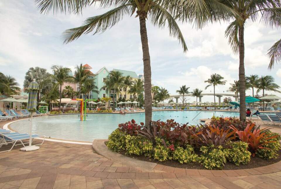 Harbourside Villa | With full access to Atlantis Resort - Nassau, Bahamas