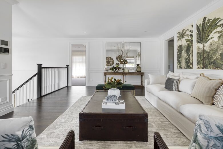 Luana - Burleigh Heads, Australia