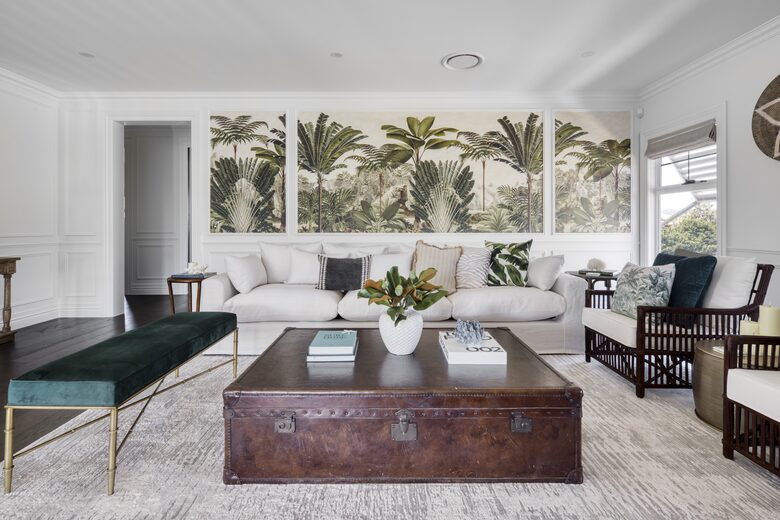 Luana - Burleigh Heads, Australia