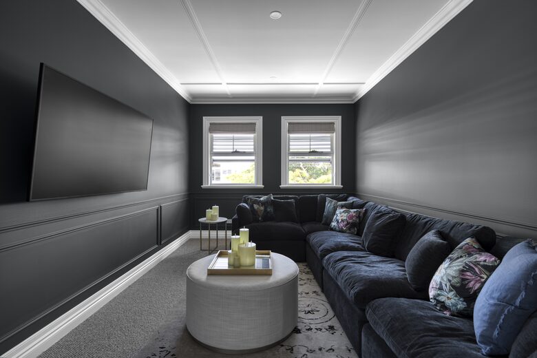 Luana - Burleigh Heads, Australia