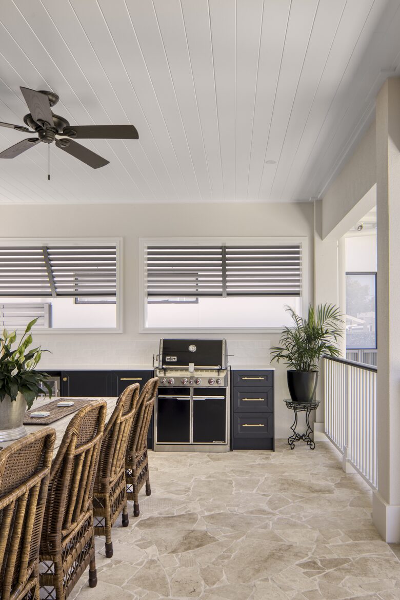 Luana - Burleigh Heads, Australia