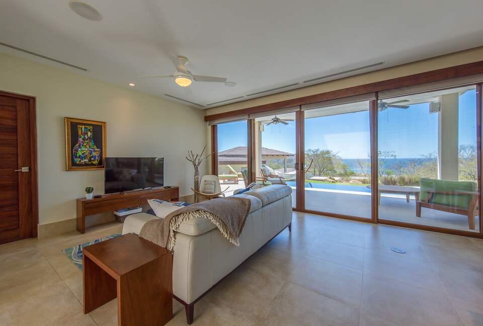 Large Villa with Direct View of World Class Surf at Manzanillo Point - Tola, Nicaragua