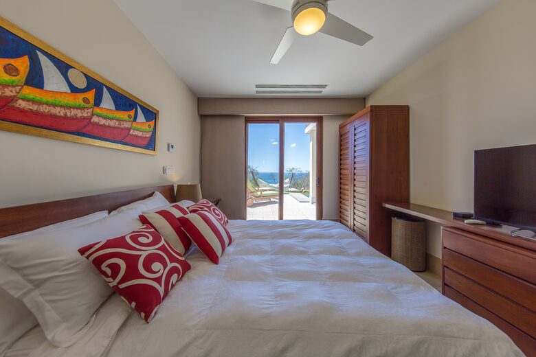 Large Villa with Direct View of World Class Surf at Manzanillo Point - Tola, Nicaragua