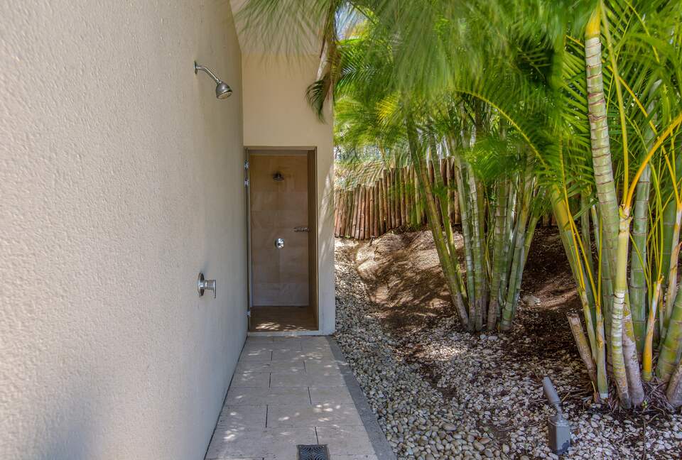 Large Villa with Direct View of World Class Surf at Manzanillo Point - Tola, Nicaragua