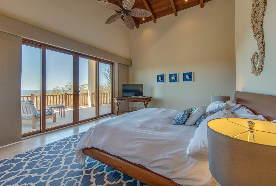 Large Villa with Direct View of World Class Surf at Manzanillo Point - Tola, Nicaragua