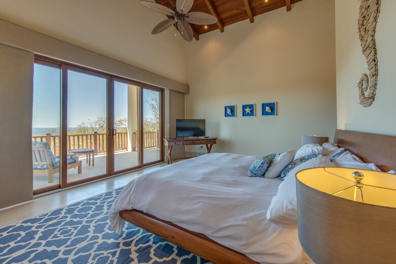 Large Villa with Direct View of World Class Surf at Manzanillo Point - Tola, Nicaragua