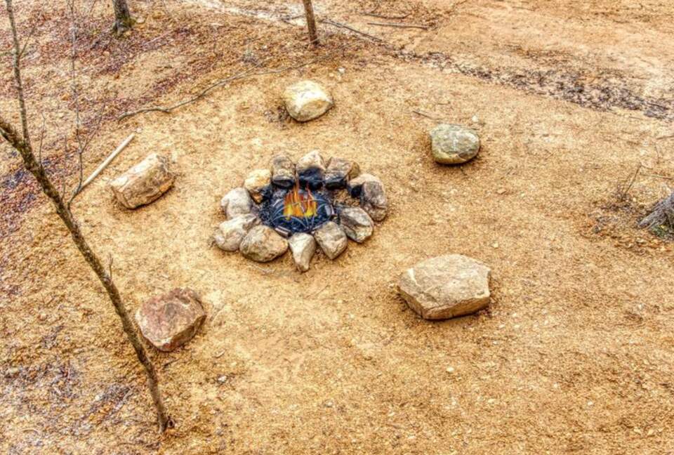 Cozy Bear Luxury Cabin with Indoor Pool! - Sevierville, Tennessee