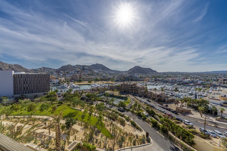 1 Homes Cabo-One Bedroom Marina View - Cabo San Lucas, Mexico