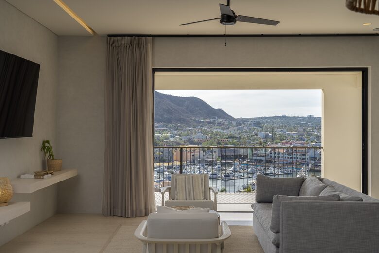1 Homes Cabo-One Bedroom Marina View - Cabo San Lucas, Mexico
