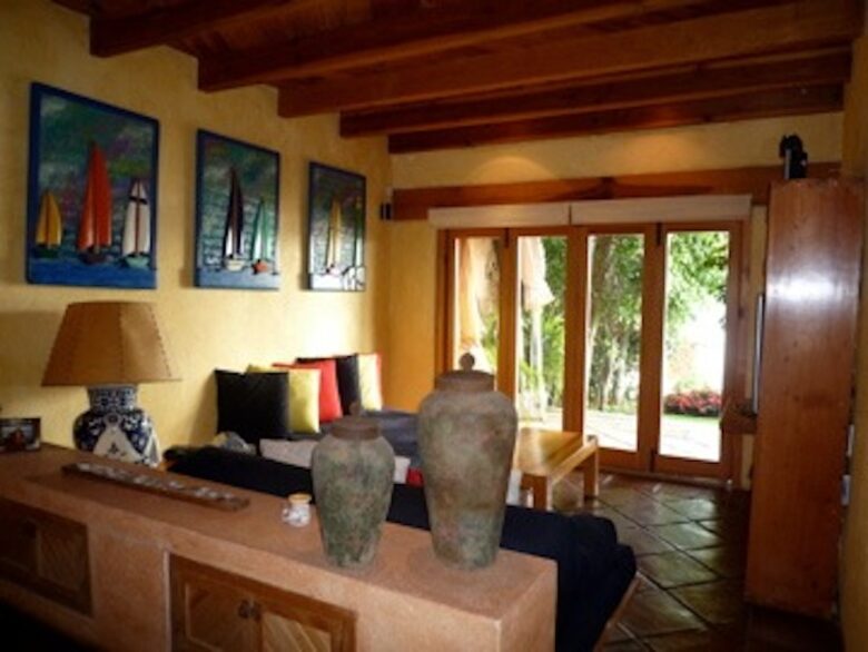 La Peña Rock House - Valle de Bravo, Mexico