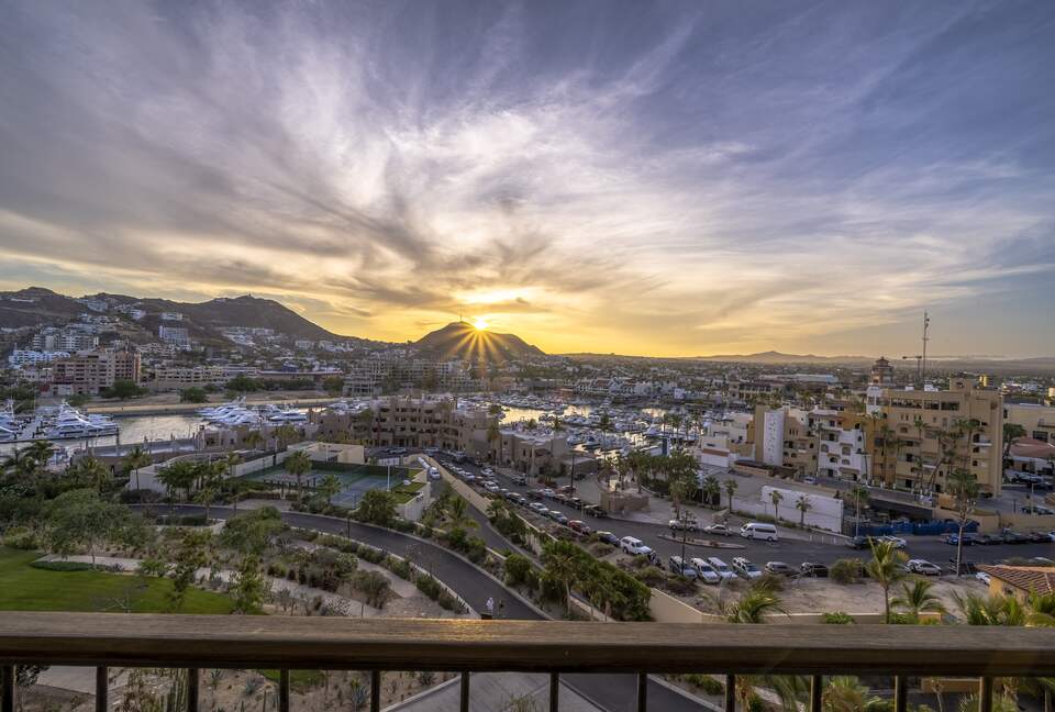 1 Homes Cabo-One Bedroom Marina View - Cabo San Lucas, Mexico