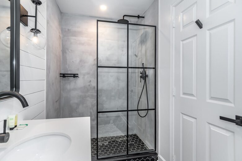 Cedar Cove Retreat | 13 Bedrooms Waterfront Estate with, Pool, Gym, and more - St. Michaels, Maryland