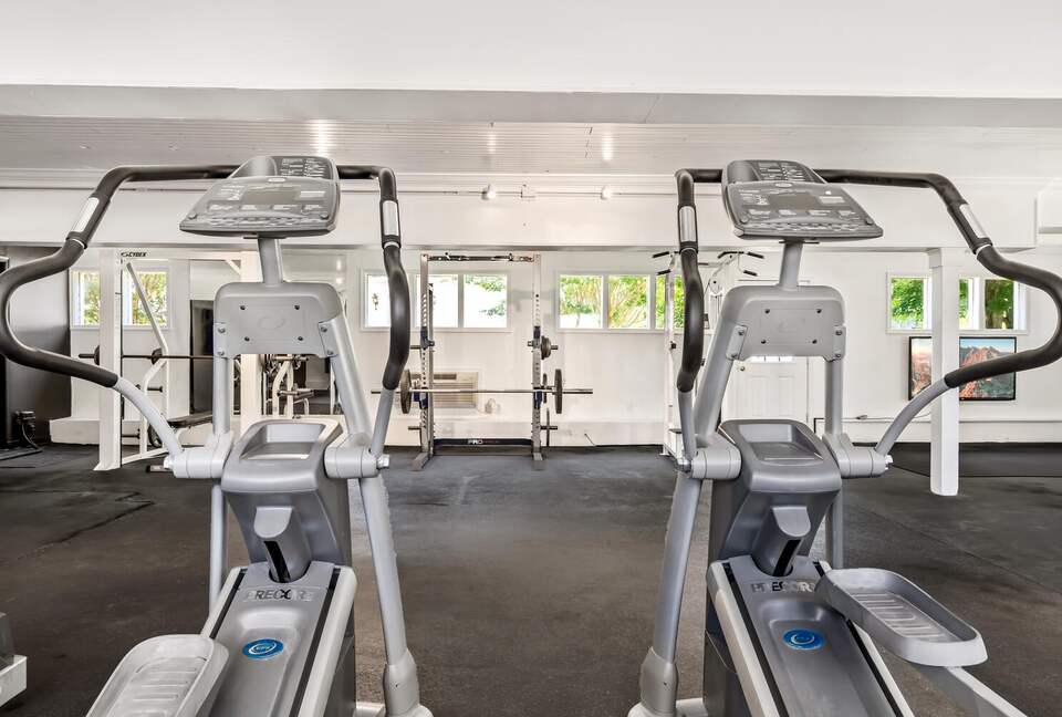 Cedar Cove Retreat | 13 Bedrooms Waterfront Estate with, Pool, Gym, and more - St. Michaels, Maryland