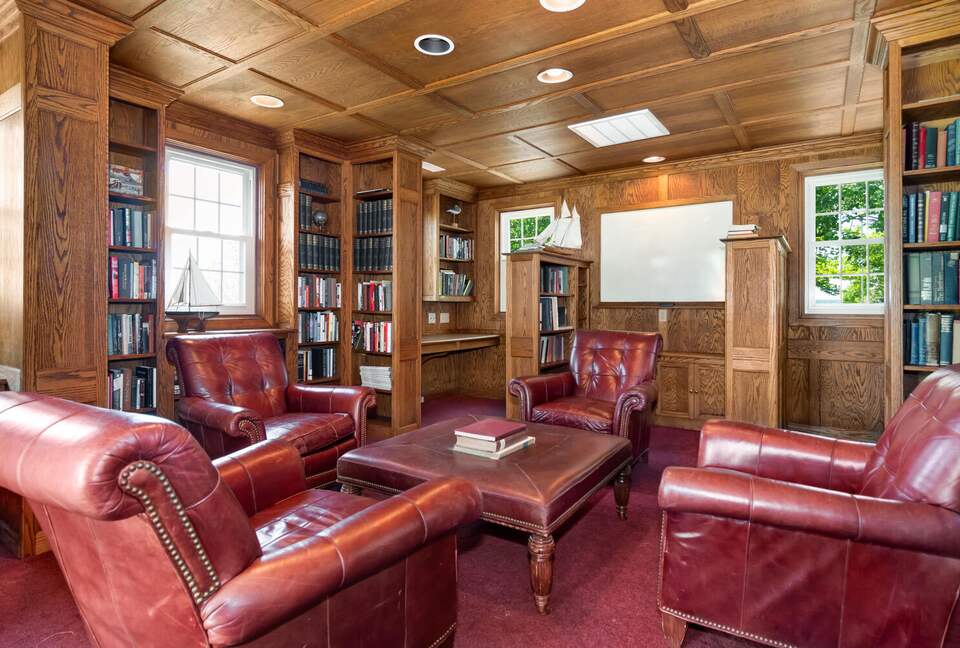 Cedar Cove Retreat | 13 Bedrooms Waterfront Estate with, Pool, Gym, and more - St. Michaels, Maryland