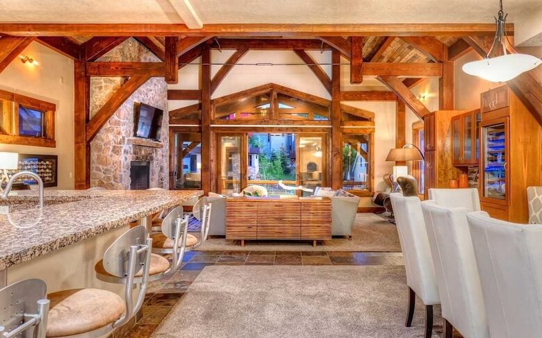 The Perch Park City - Magnificent Old Town Home with Views |Elevator | Hot Tub | Sauna | Game Room | Pinball - Park City, Utah