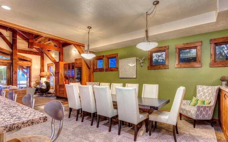 The Perch Park City - Magnificent Old Town Home with Views |Elevator | Hot Tub | Sauna | Game Room | Pinball - Park City, Utah