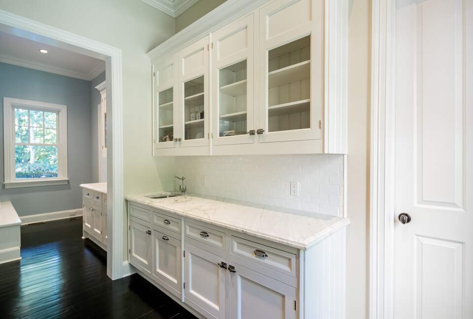 Stunning Sag Harbor Beach House - Sag Harbor, New York