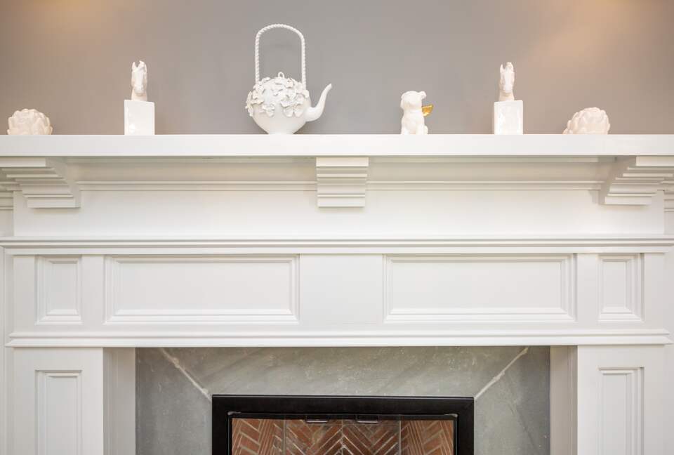 Stunning Sag Harbor Beach House - Sag Harbor, New York