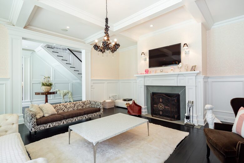 Stunning Sag Harbor Beach House - Sag Harbor, New York