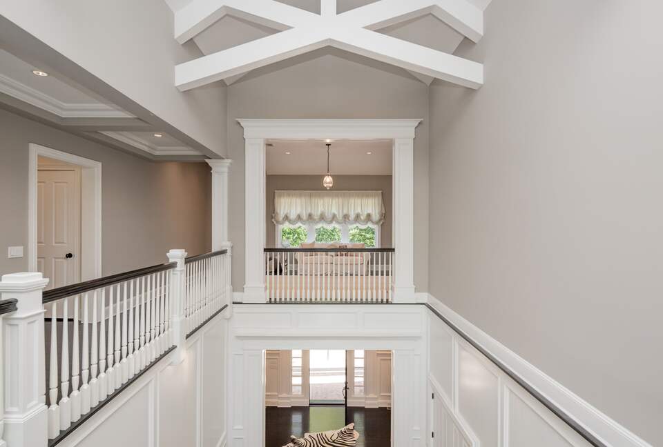 Stunning Sag Harbor Beach House - Sag Harbor, New York