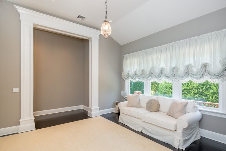 Stunning Sag Harbor Beach House - Sag Harbor, New York