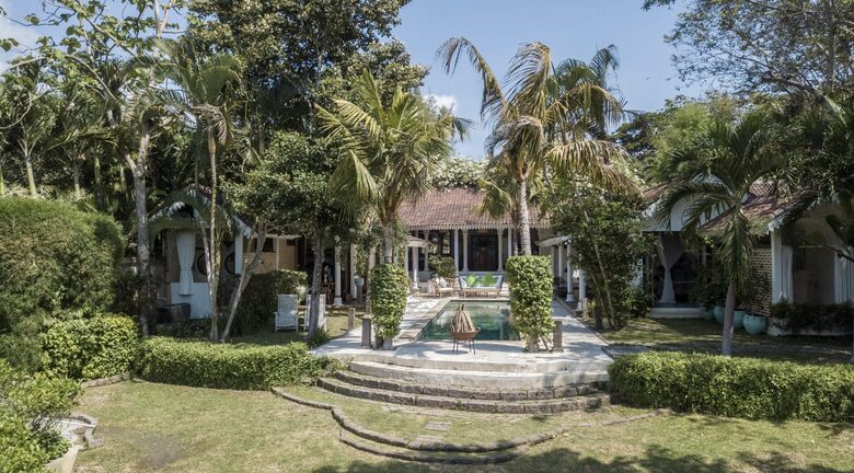 Balinese Rice Field Villa - Berawa Canggu, Indonesia