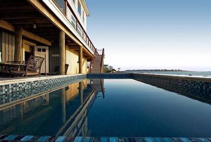 Luxury Sullivan's Island Oceanfront Retreat | With Private Pool and Game Room - Sullivans Island, South Carolina