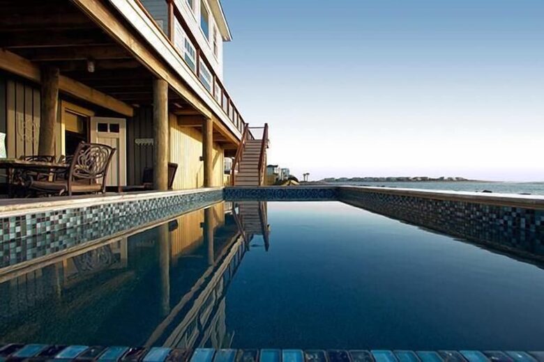 Luxury Sullivan's Island Oceanfront Retreat | With Private Pool and Game Room - Sullivans Island, South Carolina