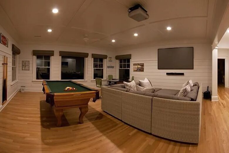 Luxury Sullivan's Island Oceanfront Retreat | With Private Pool and Game Room - Sullivans Island, South Carolina