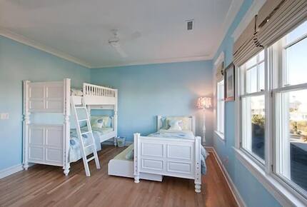 Luxury Sullivan's Island Oceanfront Retreat | With Private Pool and Game Room - Sullivans Island, South Carolina