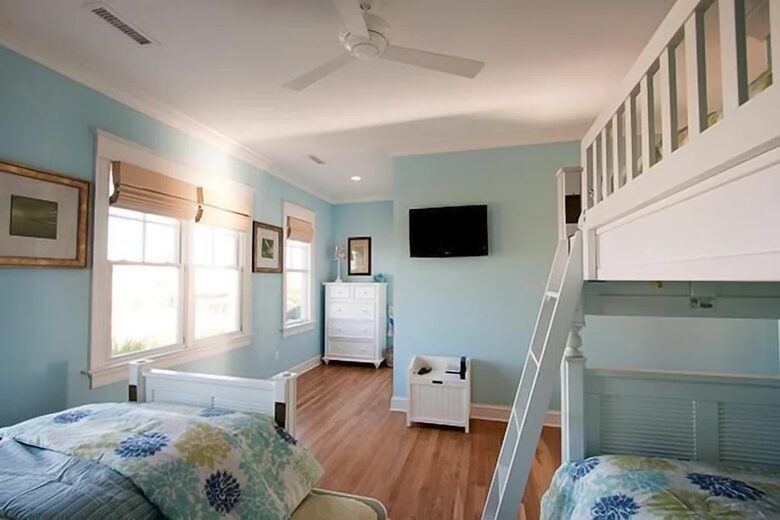 Luxury Sullivan's Island Oceanfront Retreat | With Private Pool and Game Room - Sullivans Island, South Carolina