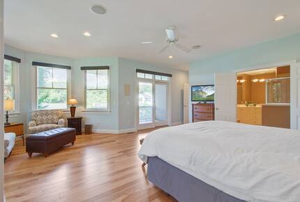 Isle of Palms Happy Place | Gorgeous 2nd Row Home w/ Pool, Hot Tub, Games, Dog Friendly - Isle of Palms, South Carolina