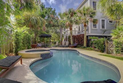 Isle of Palms Happy Place | Gorgeous 2nd Row Home w/ Pool, Hot Tub, Games, Dog Friendly - Isle of Palms, South Carolina