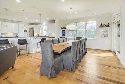 Isle of Palms Happy Place | Gorgeous 2nd Row Home w/ Pool, Hot Tub, Games, Dog Friendly - Isle of Palms, South Carolina