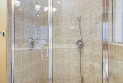 Isle of Palms Happy Place | Gorgeous 2nd Row Home w/ Pool, Hot Tub, Games, Dog Friendly - Isle of Palms, South Carolina