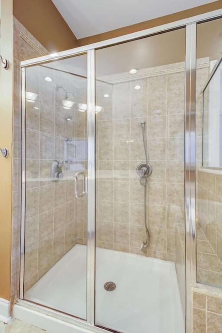 Isle of Palms Happy Place | Gorgeous 2nd Row Home w/ Pool, Hot Tub, Games, Dog Friendly - Isle of Palms, South Carolina