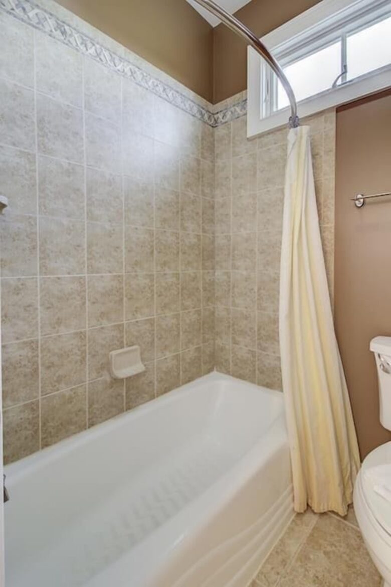 Isle of Palms Happy Place | Gorgeous 2nd Row Home w/ Pool, Hot Tub, Games, Dog Friendly - Isle of Palms, South Carolina