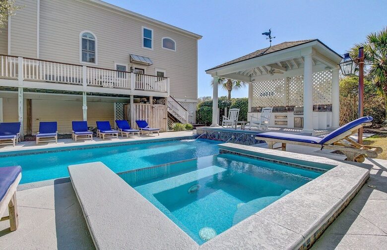 Endless Summer | With Huge Pool & Spa - Isle of Palms, South Carolina