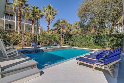 Endless Summer | With Huge Pool & Spa - Isle of Palms, South Carolina
