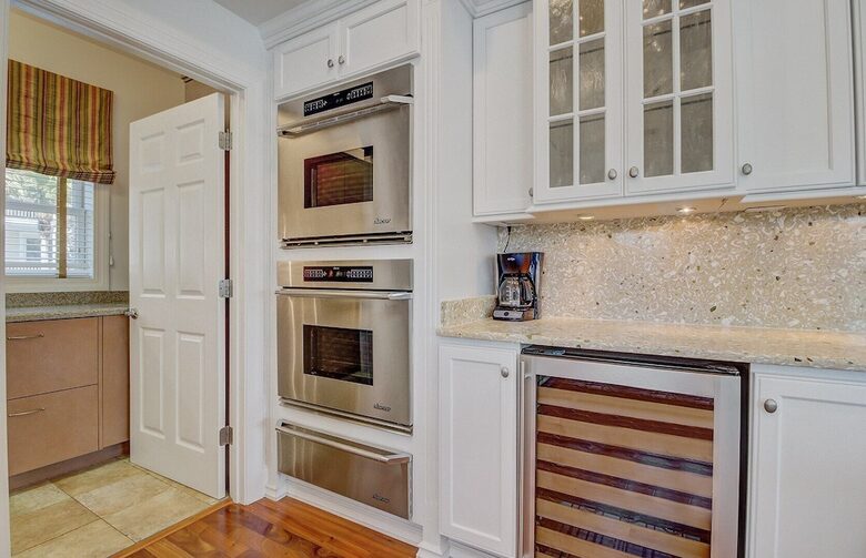 Endless Summer | With Huge Pool & Spa - Isle of Palms, South Carolina