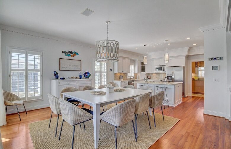 Endless Summer | With Huge Pool & Spa - Isle of Palms, South Carolina