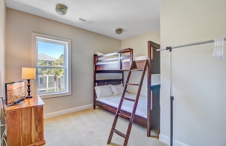 Endless Summer | With Huge Pool & Spa - Isle of Palms, South Carolina