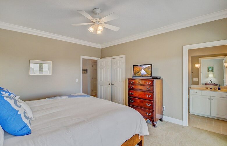 Endless Summer | With Huge Pool & Spa - Isle of Palms, South Carolina