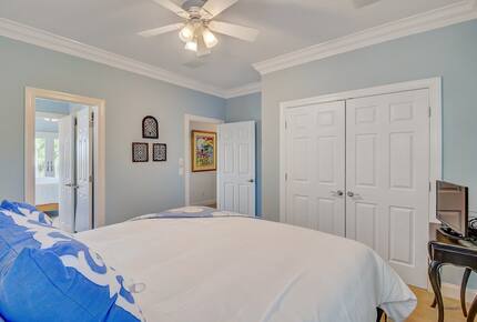 Endless Summer | With Huge Pool & Spa - Isle of Palms, South Carolina