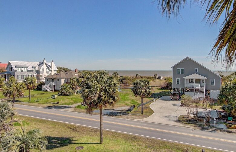 Endless Summer | With Huge Pool & Spa - Isle of Palms, South Carolina