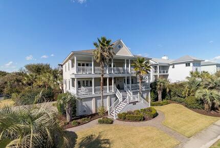 Endless Summer | With Huge Pool & Spa - Isle of Palms, South Carolina