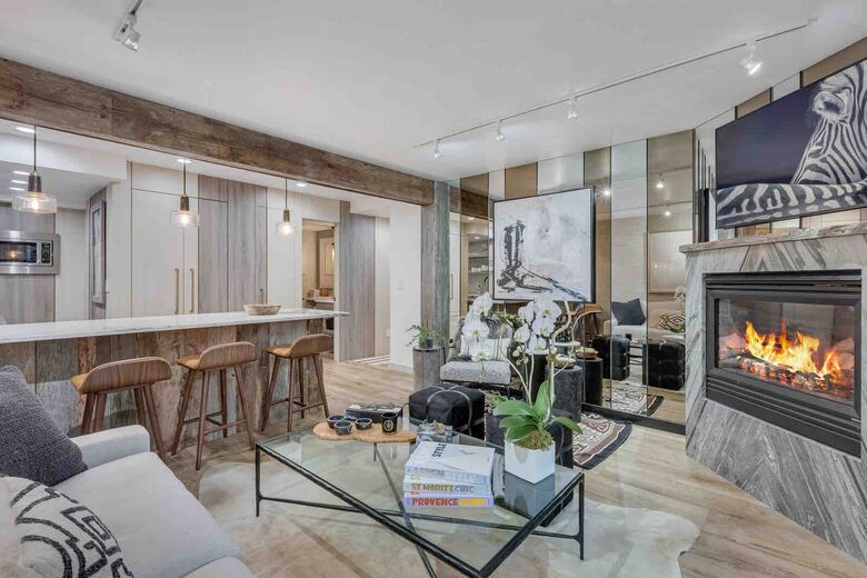 Chic Aspen Jewel Box by the Gondola - Aspen, Colorado